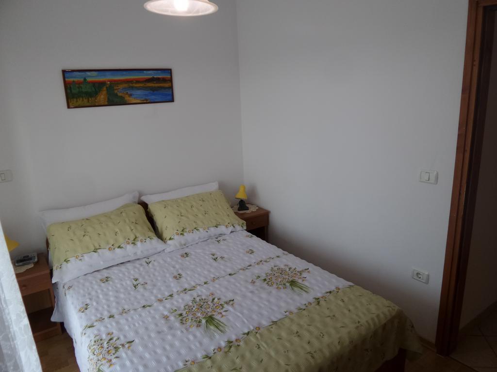 Apartmani Lina Umag Exterior foto